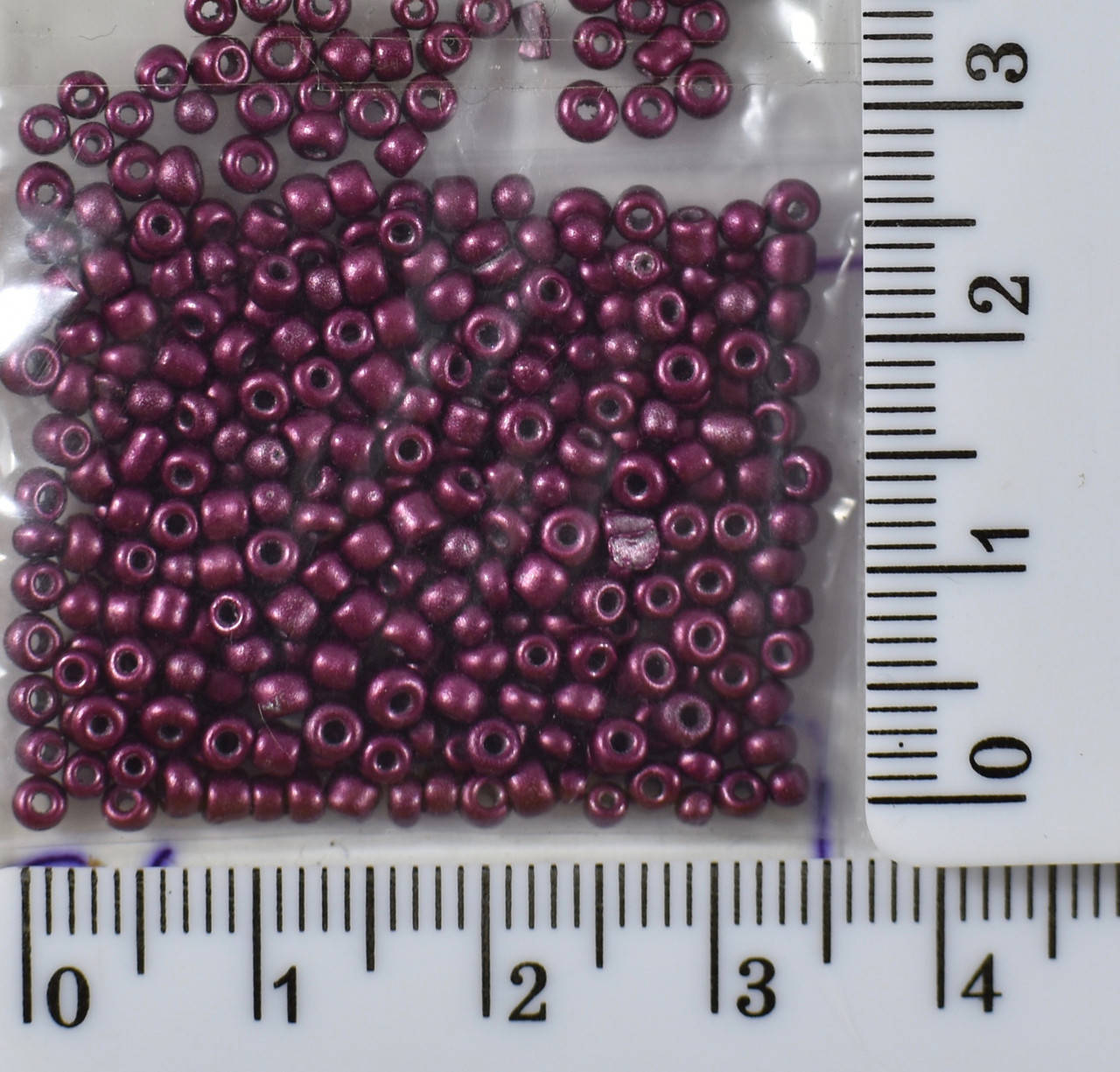 

Бисер №12 однотонный 450гр бордо-фиол уп=1шт