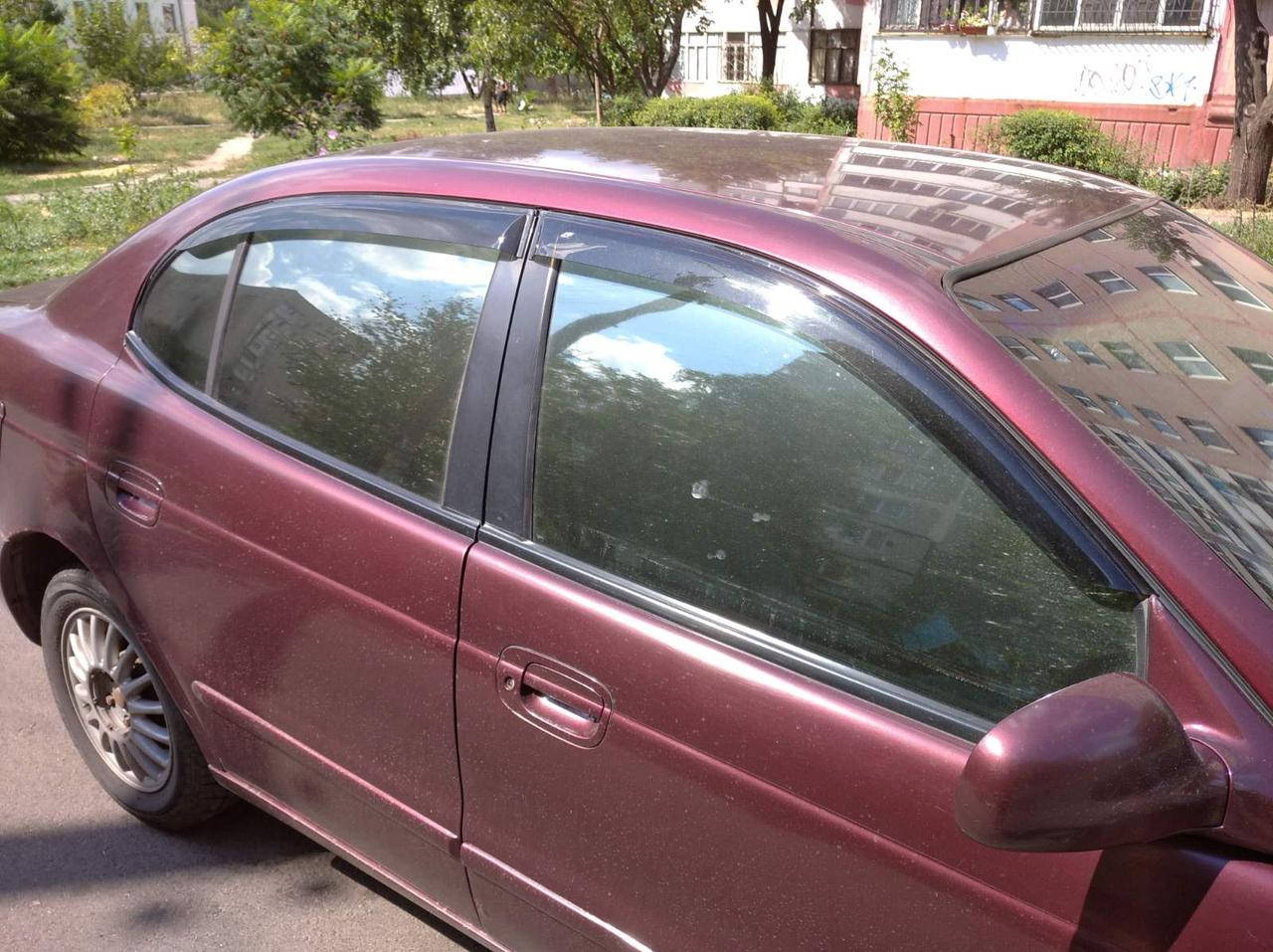 

Дефлекторы окон (ветровики) Daewoo Leganza 1997-2008, VL - Cobra Tuning, D10597
