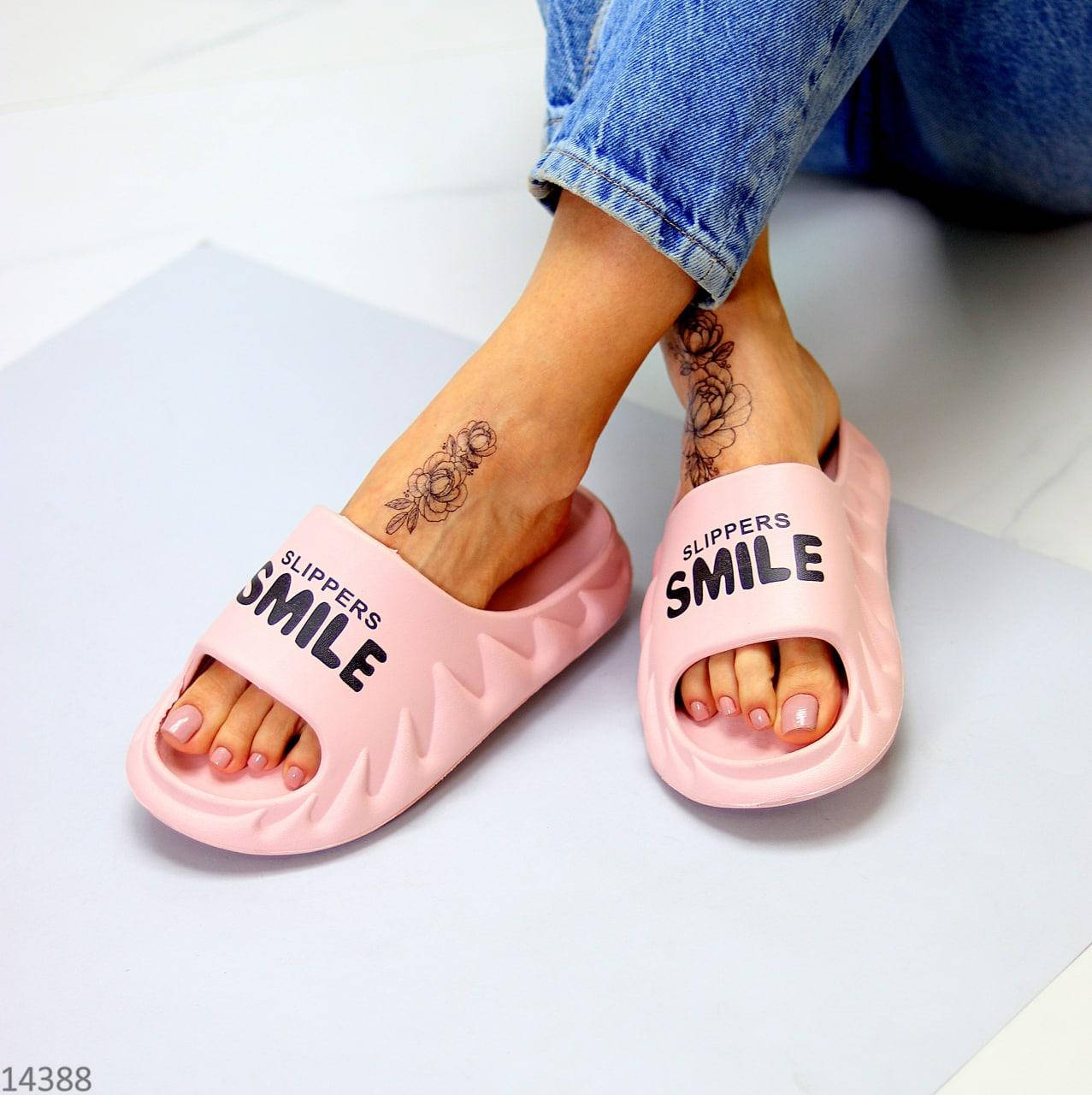 

Шлепанцы женские шлепки резиновые пудровые Missy smile