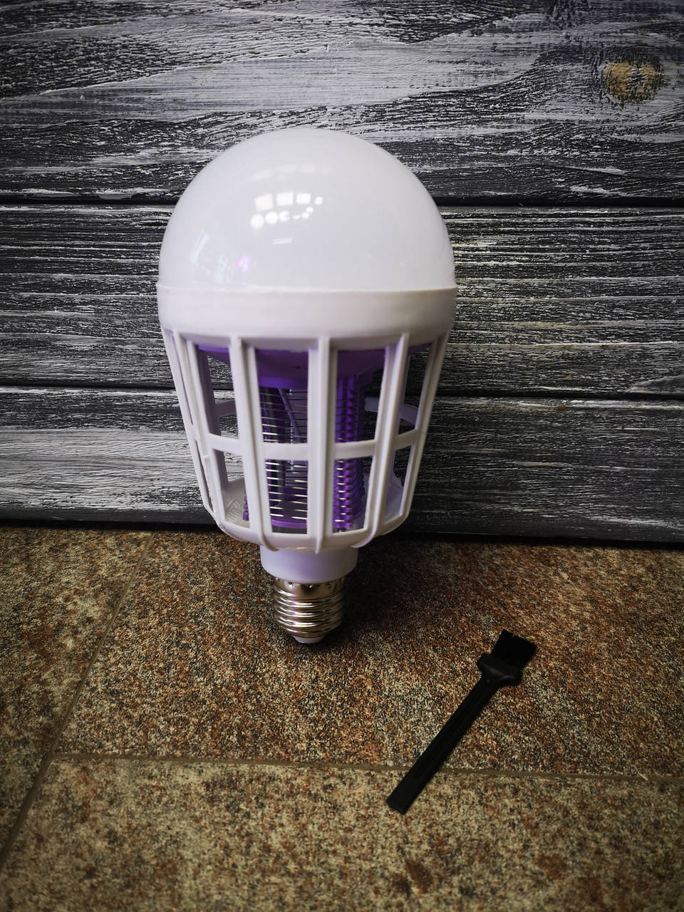 

Антимоскитная LED лампа 6 W