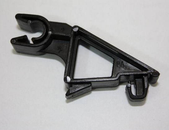 

Фиксатор стойки капота 1180215 90191598 OPEL -1996 KadE AsF