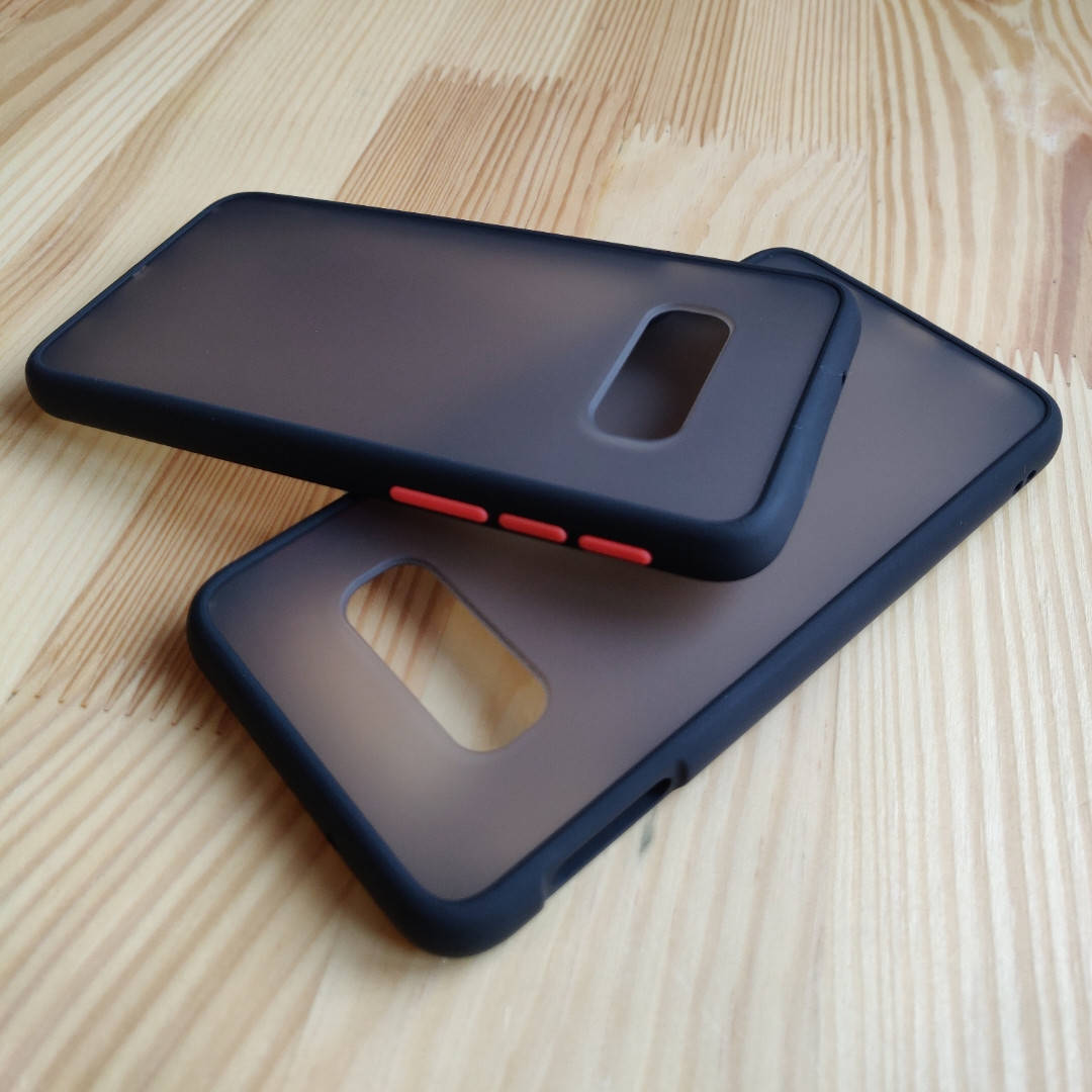 

Защитный черный чехол Likgus HARD CASE для samsung s10e / S10E