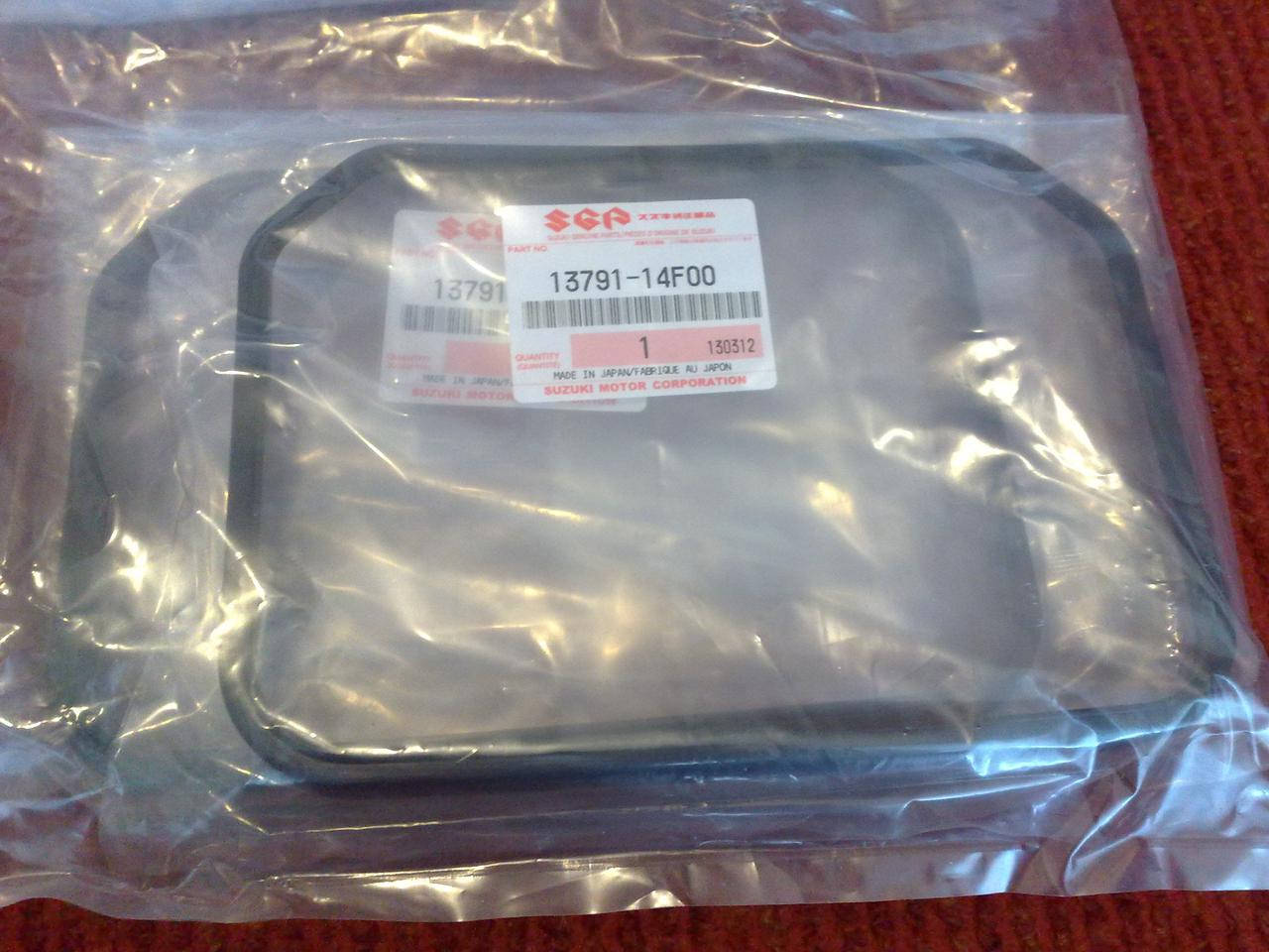 

Рамка воздушного фильтра 250сс 98-06г Suzuki Burgman SkyWave 13791-14F00