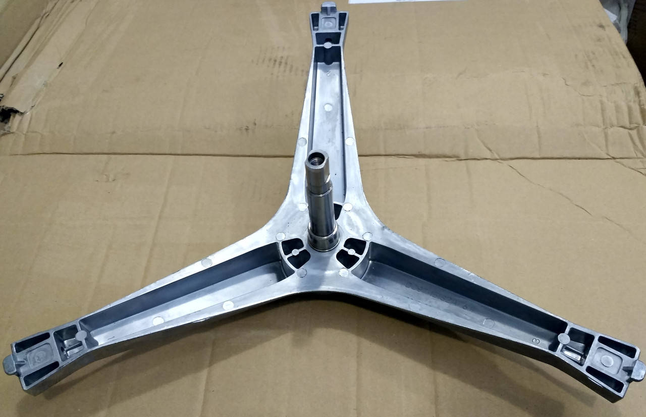 

Крестовина барабана стиральной машины Samsung Diamond WF8598nmw9 / WF8590nmw9