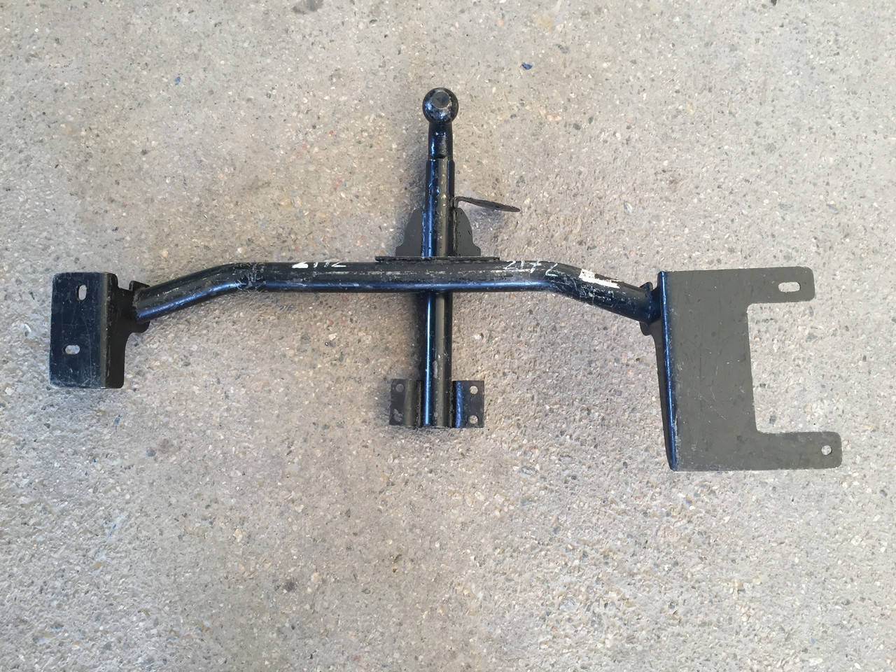 

Фаркоп для ВАЗ Lada 2112