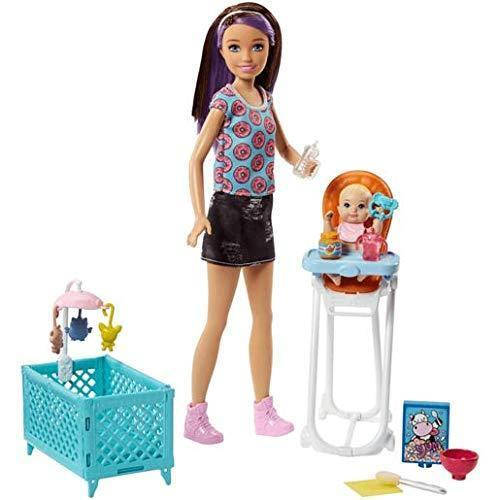 

Кукла Барби Скиппер няня Кормление Barbie Family Babysitter Brunette Doll (FHY98)