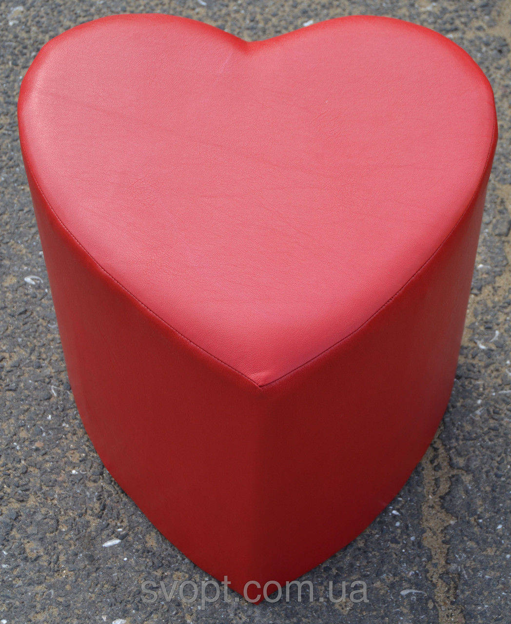 

Пуфик сердце красный
