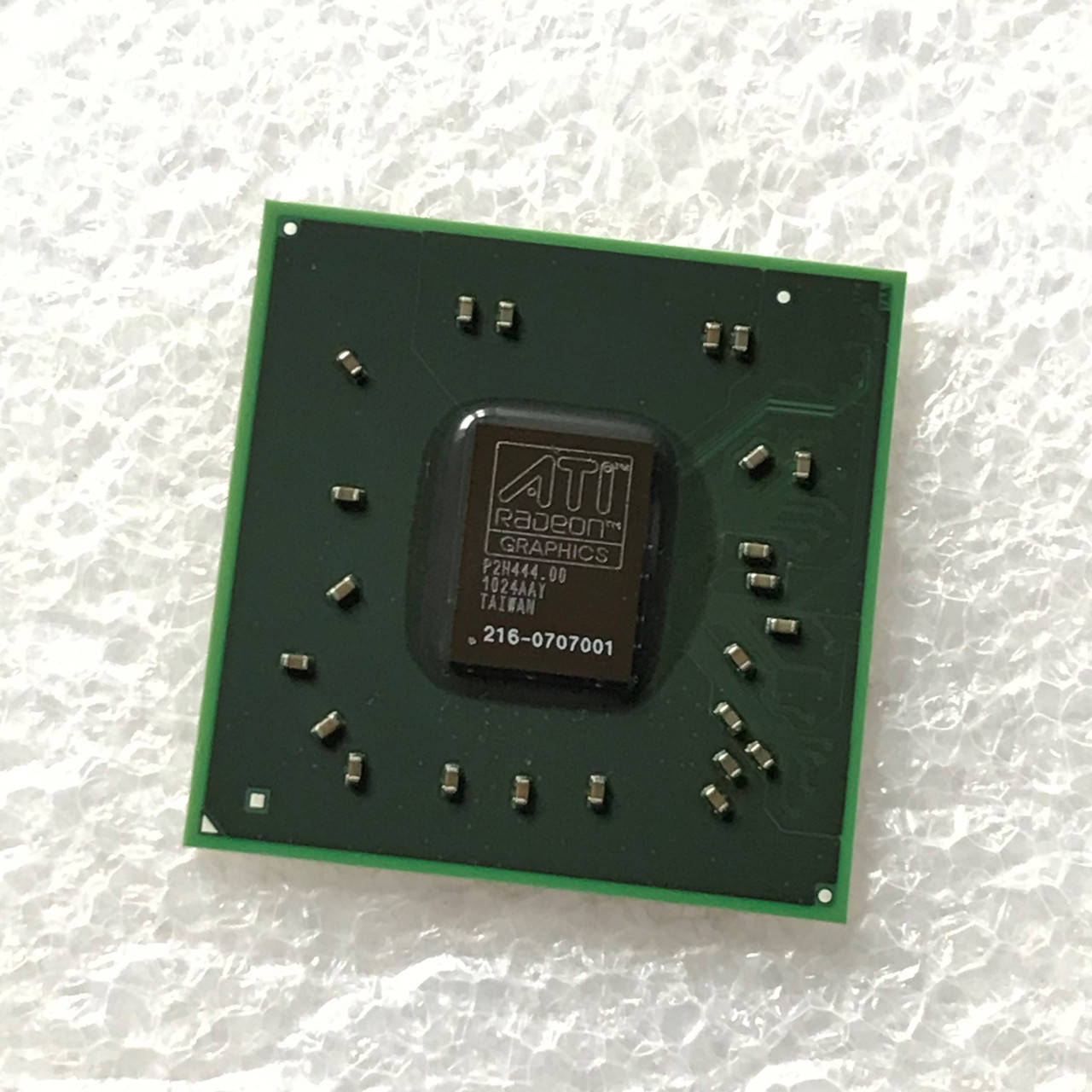 

Микросхема ATI 216-0707001 Mobility Radeon HD3470 видеочип для ноутбука новый оригинал