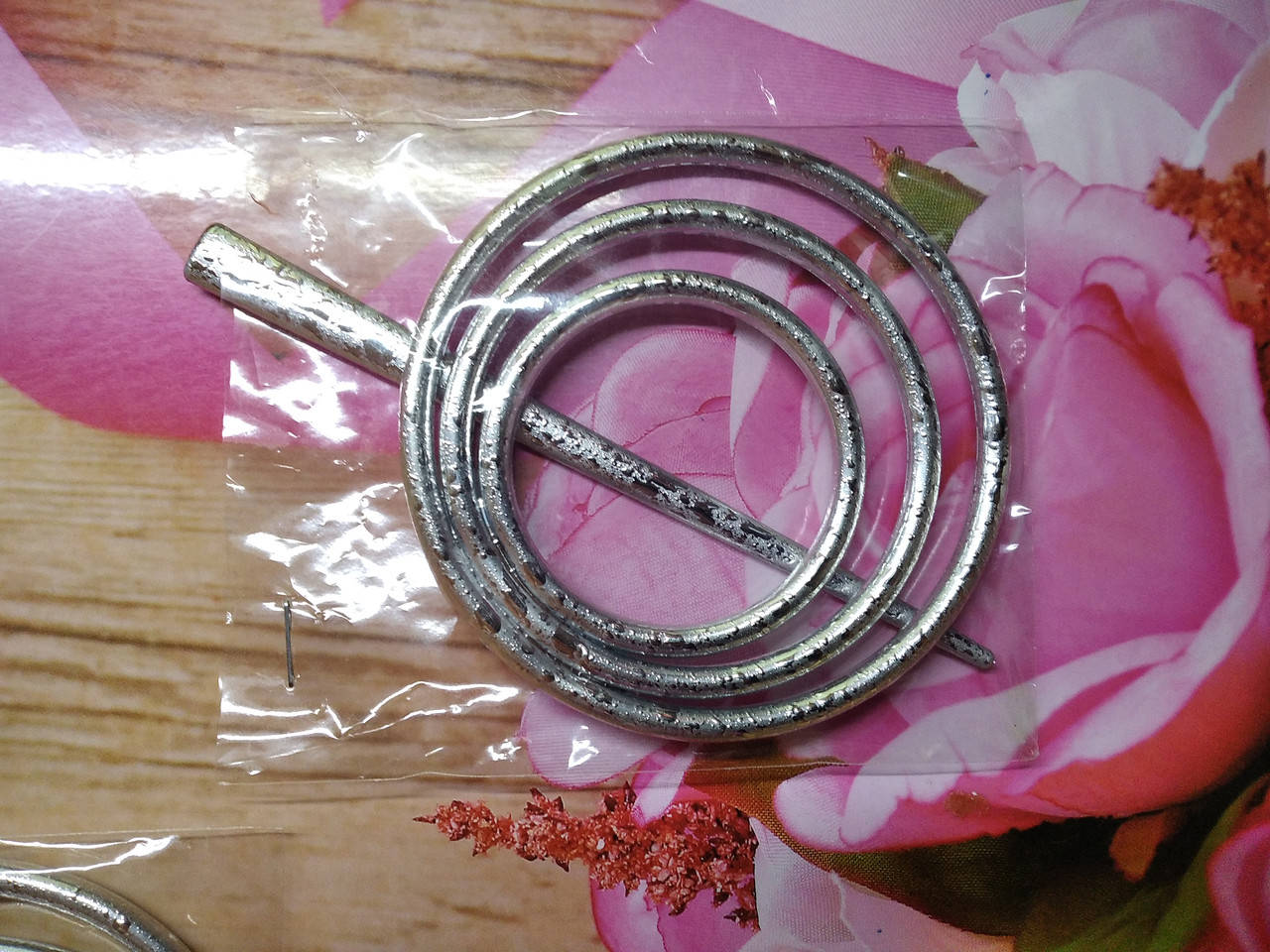 

Заколка для штор нитей круг мокрое серебро, Серебристий