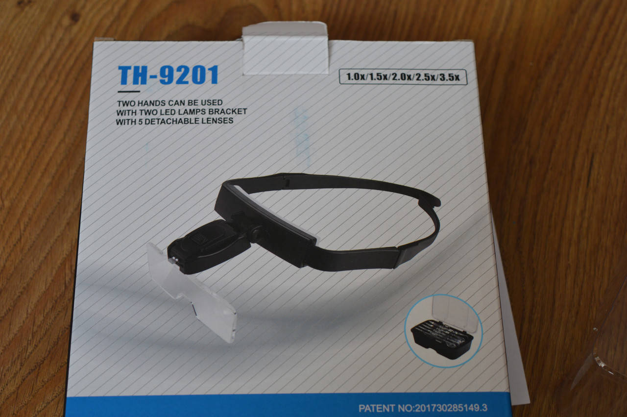 

Бинокулярная лупа (Очки) с LED подсветкой TH-9201