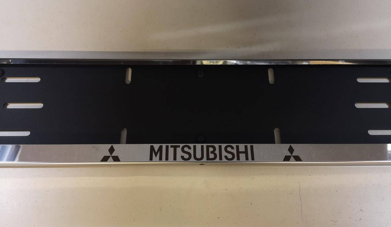 

Номерная рамка для авто Mitsubishi