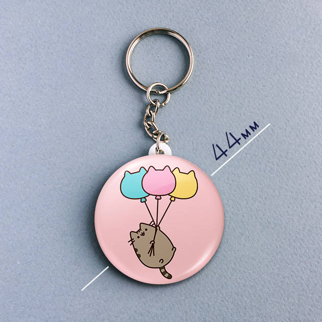 

"Кот Пушин с воздушными шариками" брелок круглый Ø44 мм, Разные цвета