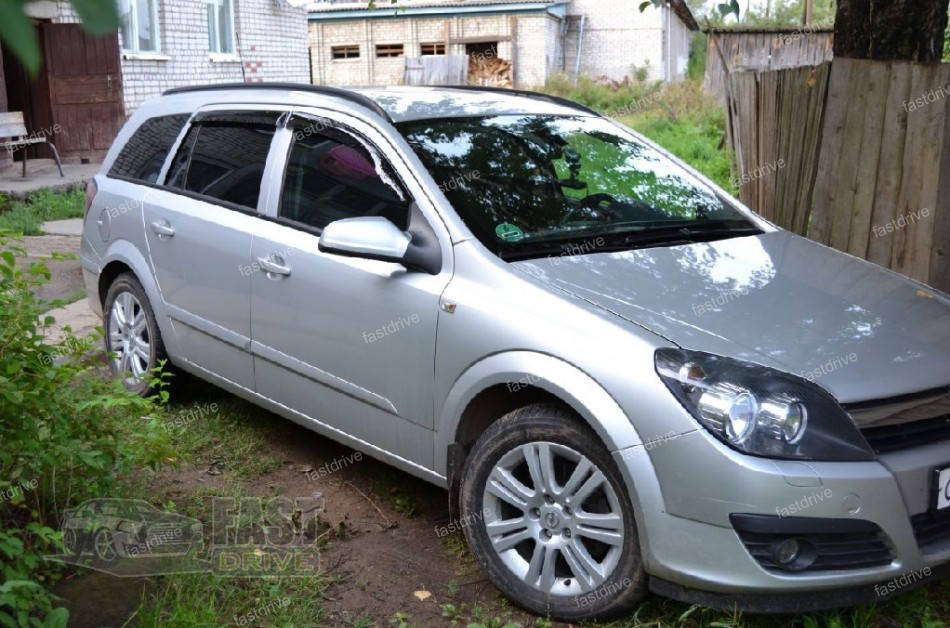 

ДЕФЛЕКТОРЫ ОКОН, ВЕТРОВИКИ OPEL ASTRA H WAGON 2004- COBRA