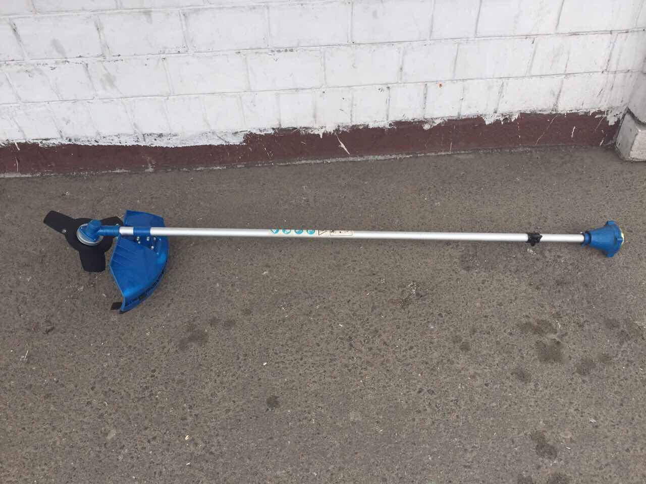 

Труба с валом + верхний и нижний редуктор + кожух + нож