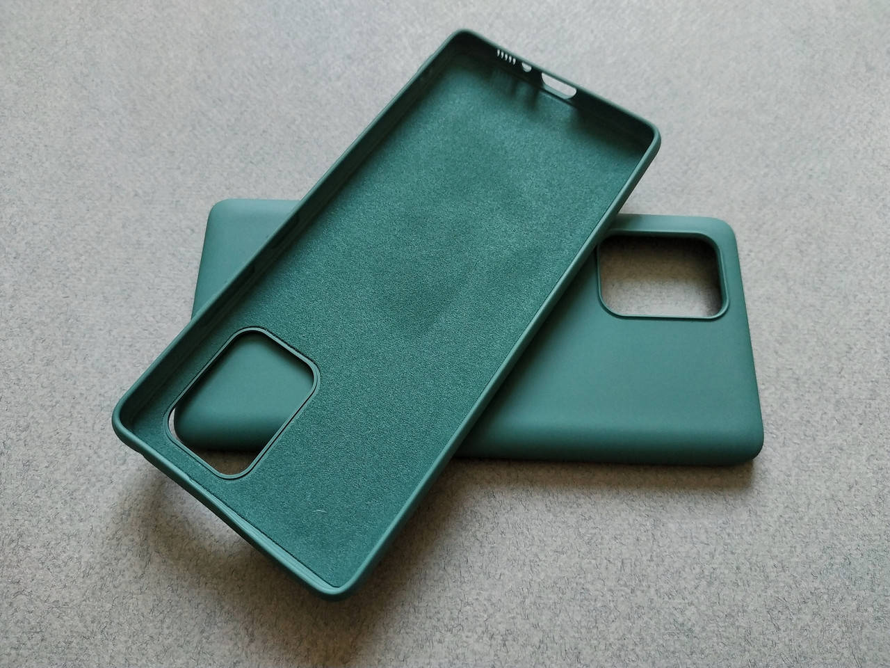 

Силиконовый софт тач чехол с микрофиброй для Samsung Galaxy S10 Lite зеленый, Зелёный