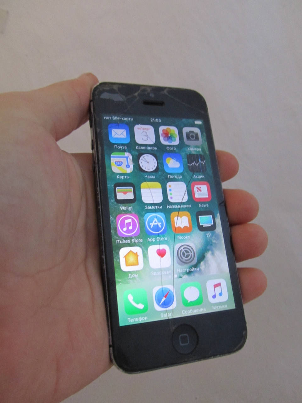 

Apple Iphone 5 16gb Neverlock Оригинал Gray, Белый
