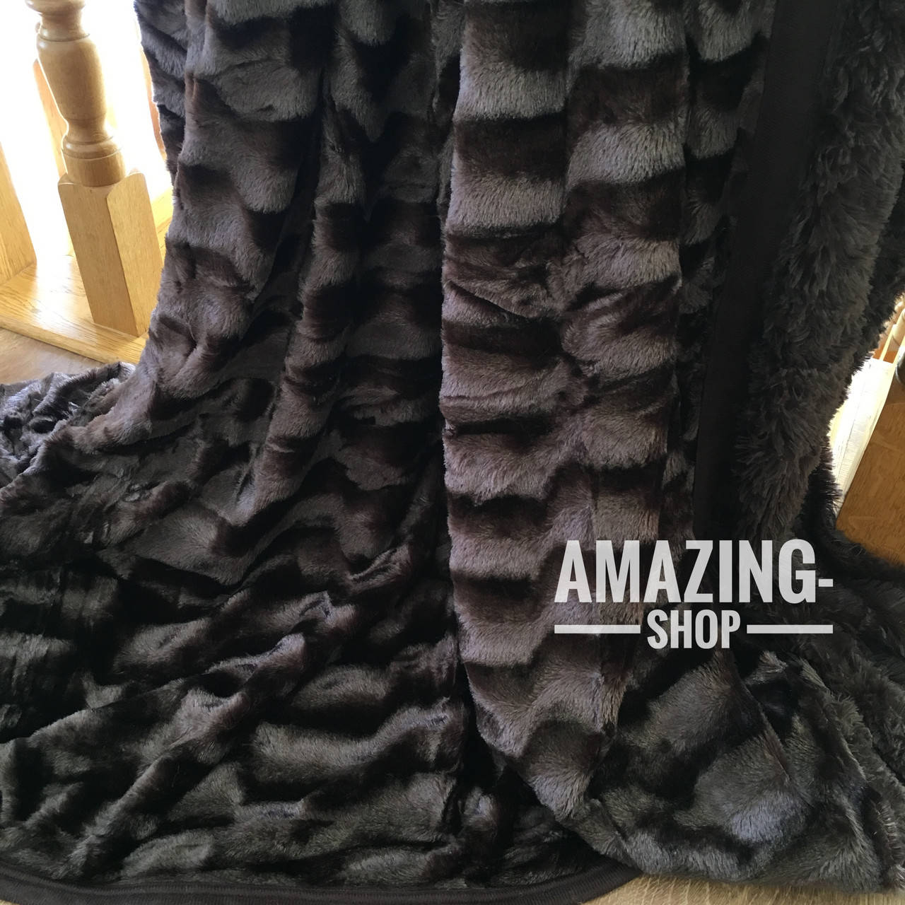 

Покрывало Норка | Махровый плед Норка. Koloco (колоко)- длинный ворс. 220х225см. Цвет коричневый.