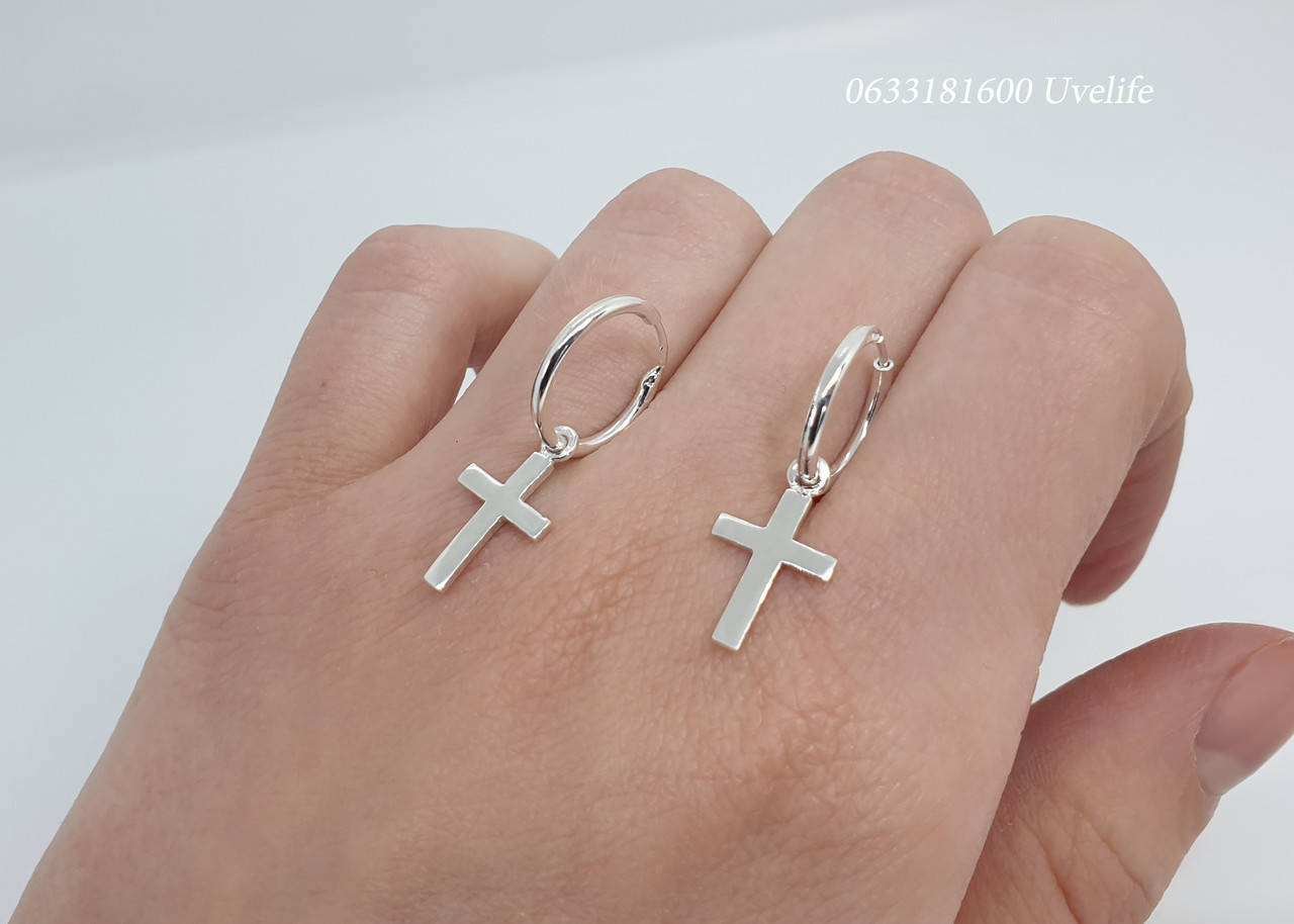 

Серебряные серьги с крестиками без камней