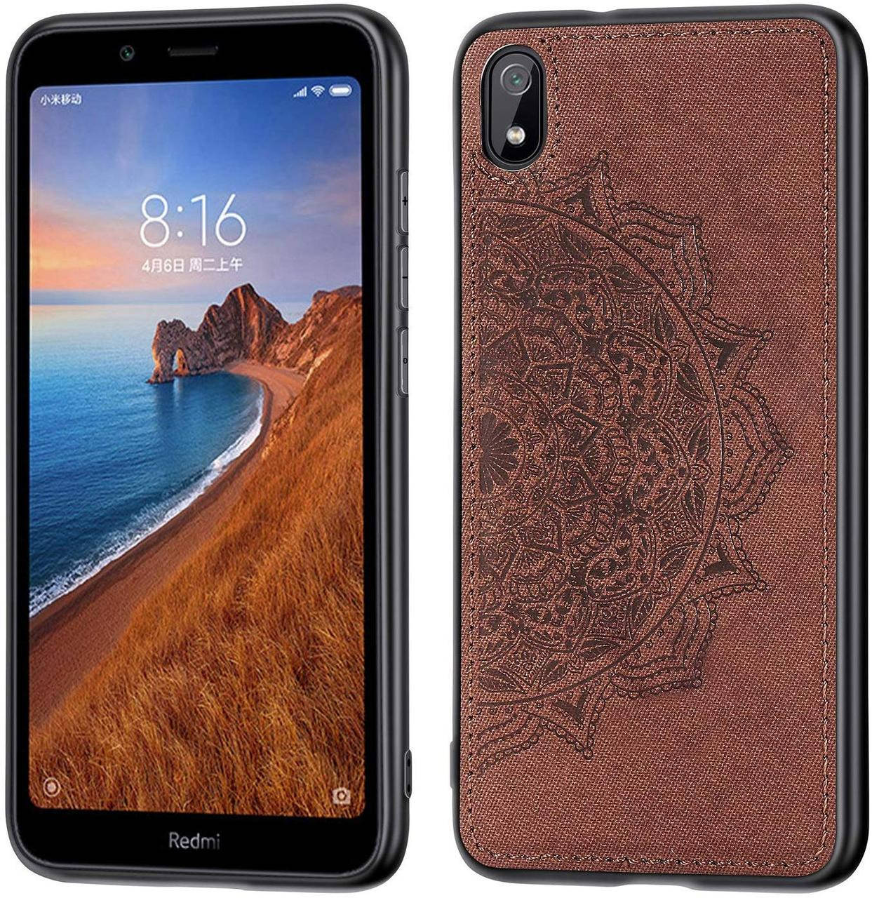 

Чехол Embossed для Xiaomi Redmi 7A бампер накладка тканевый коричневый