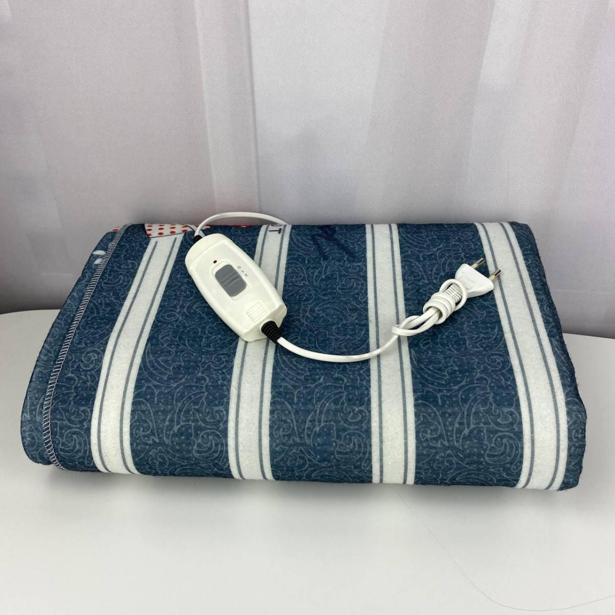 

Электропростынь с цветным рисунком LUX Байка Турция 120x155 см 55151 Полоска Синяя
