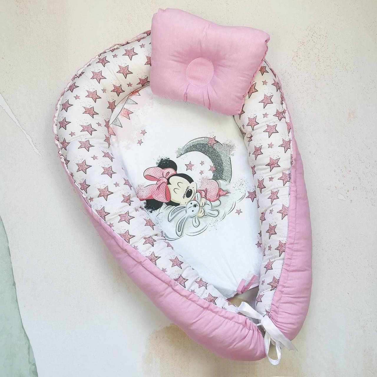 

Двухсторонний позиционер кокон - гнездышко "Панель" для новорожденных деток. Розовый/микки