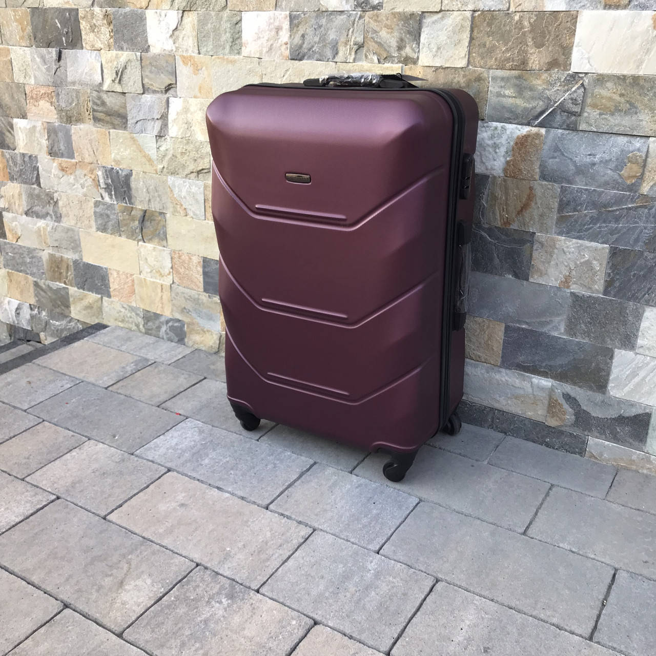 

Чемодан дорожный  Wings 147 L Бордовый