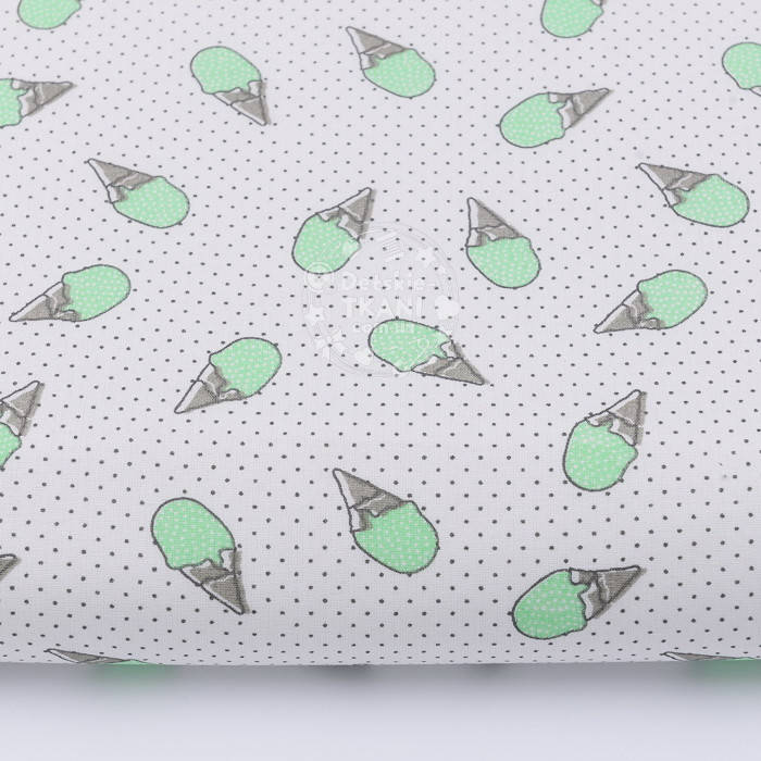 

Ситец с мятным мороженом и точками на белом, ширина 95 см, Салатовый