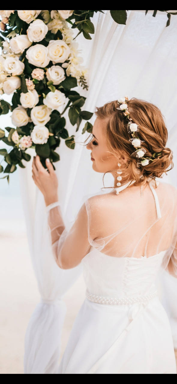 

Венок белый. Венок для фотосессии Свадебный венок. Венок нежный.