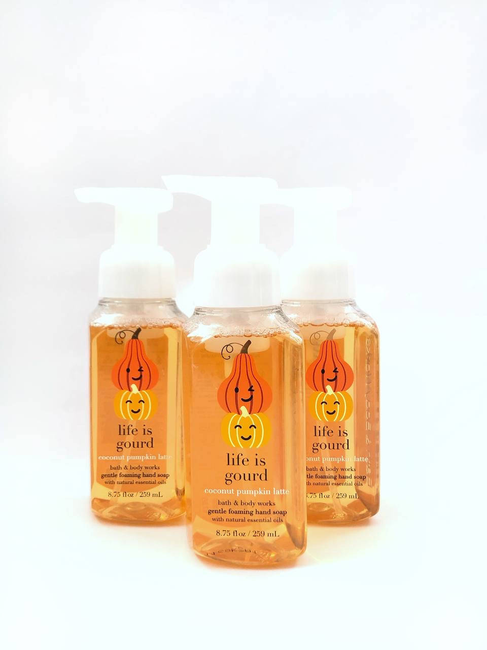 

Жидкое мыло-пенка для рук Bath and Body Works Coconut Pumpkin Latte