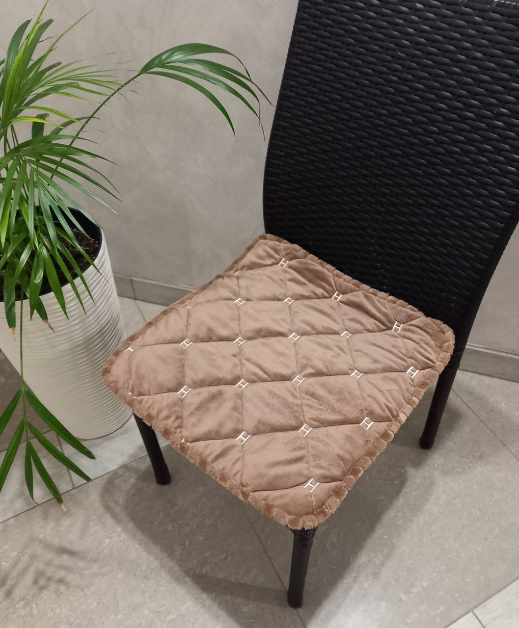 

Накидки велюровые для стульев на завязках Мокко