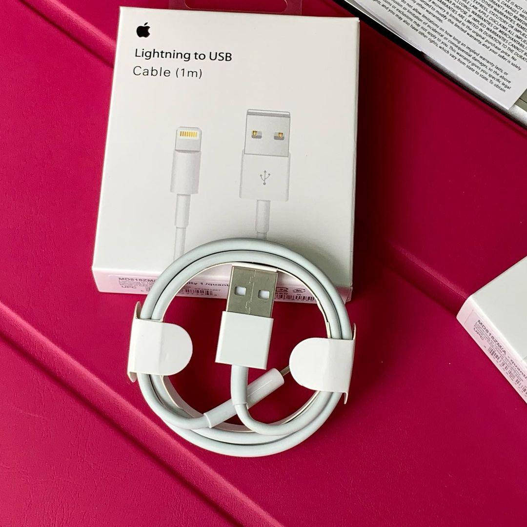 

Кабель Шнур для зарядки iPhone Apple Lightning to USB Лайтинг, Белый