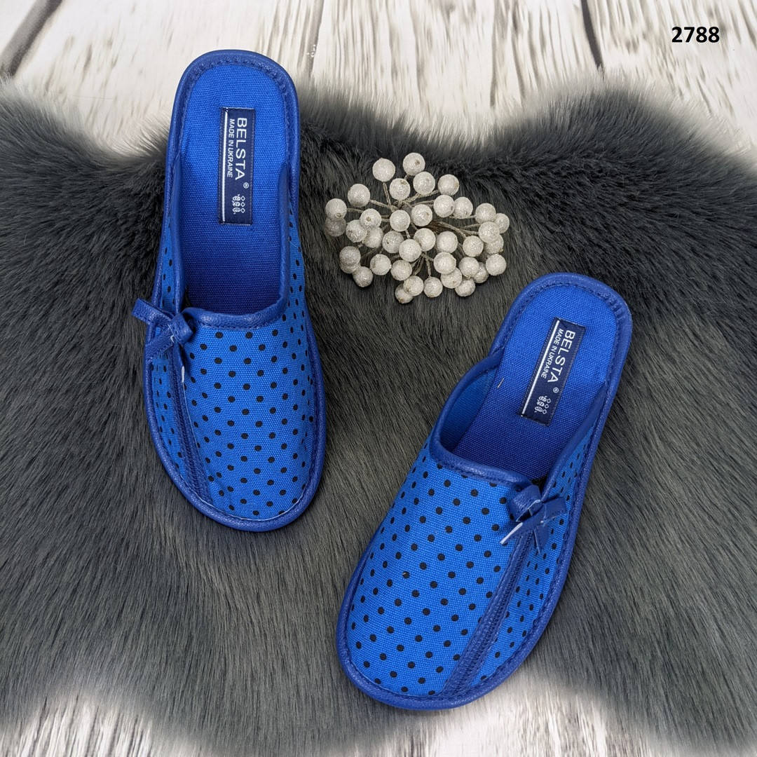 

Тапочки комнатные женские Белста с закрытым носком синие в горошек с оборкой, Синий