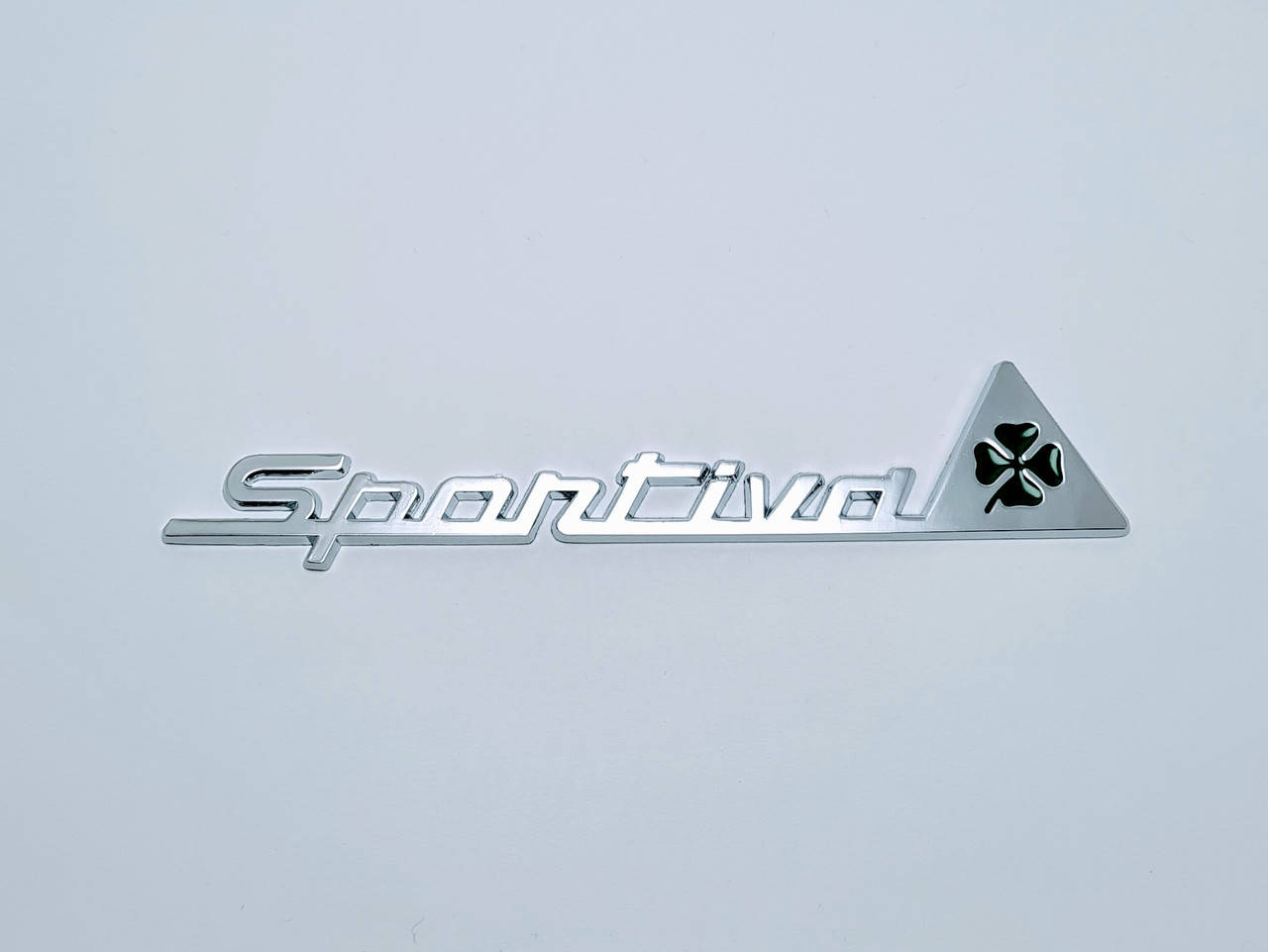 

Эмблема кузова Alfa Romeo Sportiva