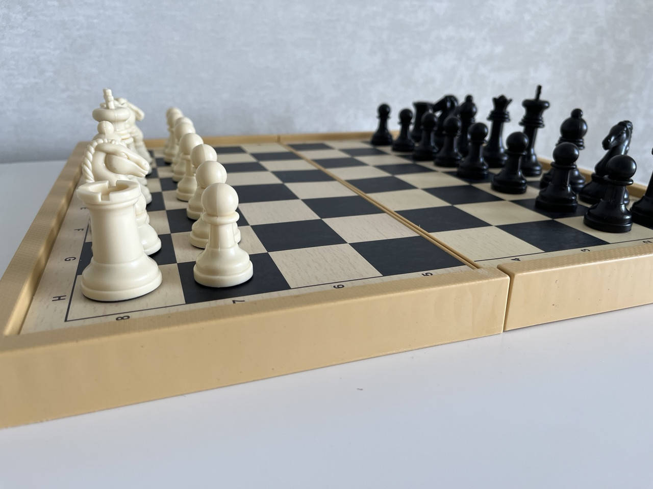 

Настольная игра Шахматы, нарды, шашки 3 в 1 40х40 см