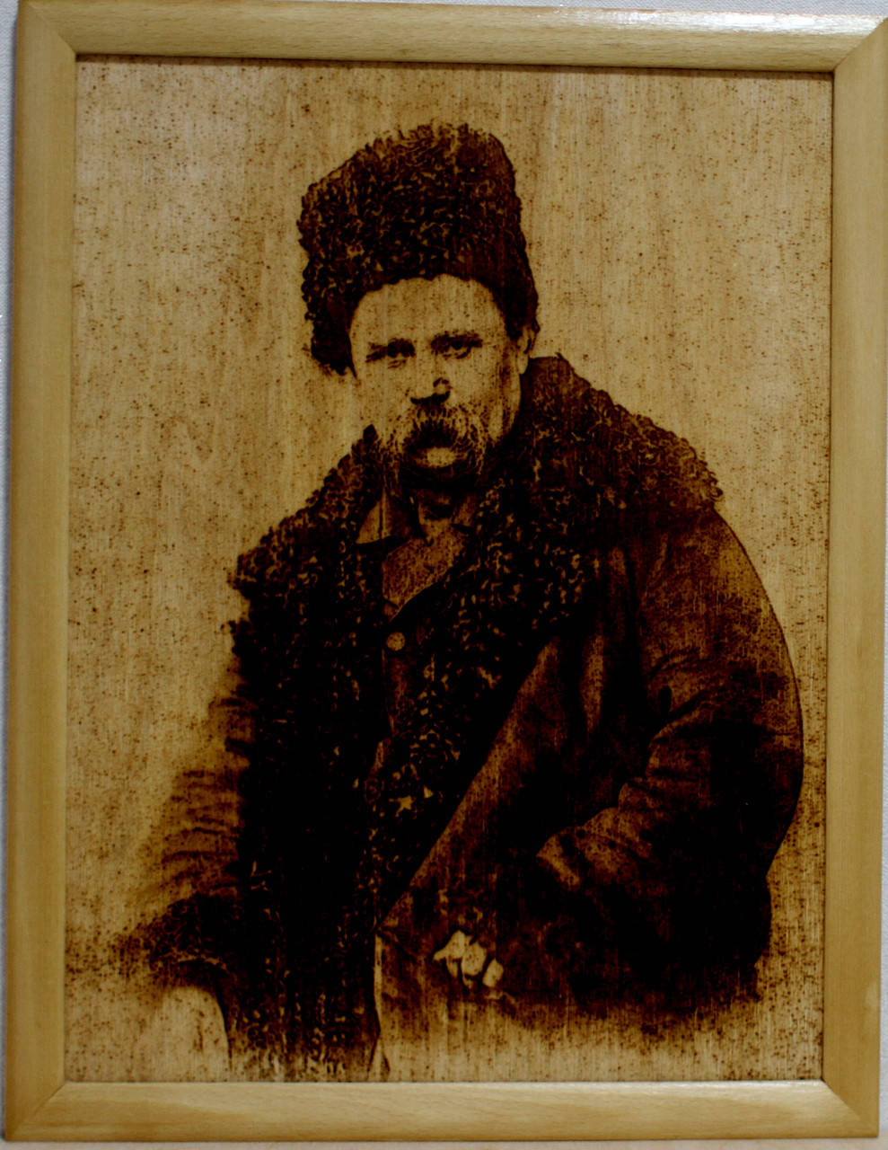 

Картина на дереві PRINT WOOD Портрет Шевченко Тарас Григорович в дерев'яній рамці 150*200мм (K0002)