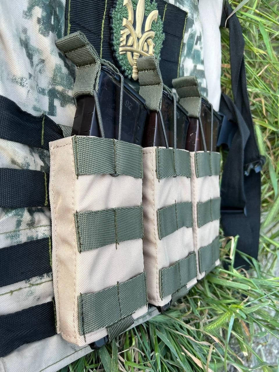 

Подсумок на 3 магазина АК Cordura открытый тройной Тактический стропа олива водостойкий бежевый
