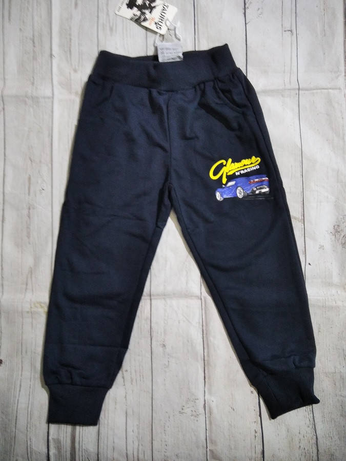 

Спортивные штаны на116. Венгрия Taurus