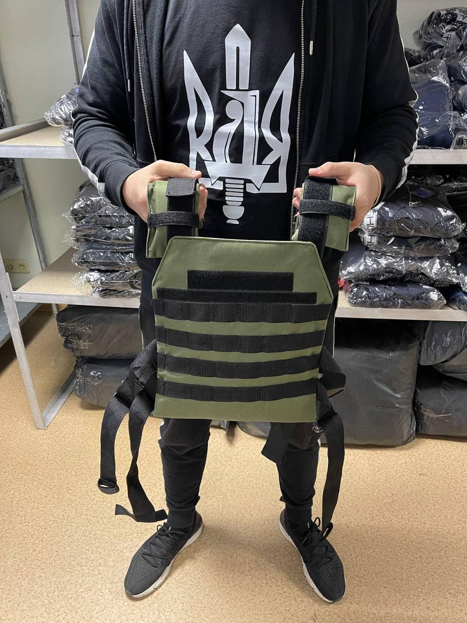 

Военная Плитоноска Pro Khaki