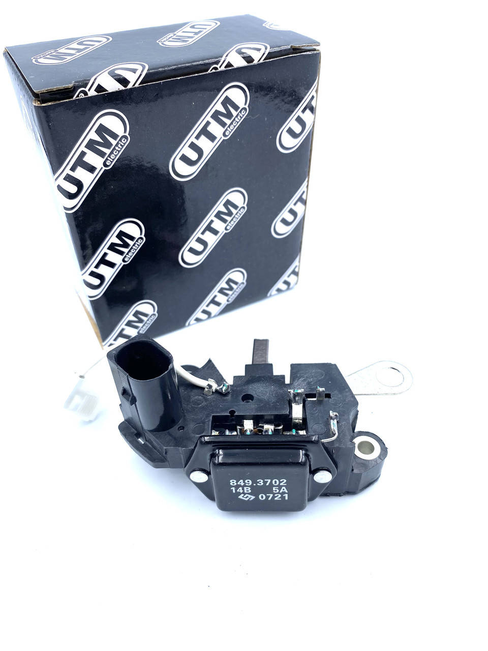 

Реле регулятор напряжения UTM ВАЗ 1117 1118 1119 (849.3702)