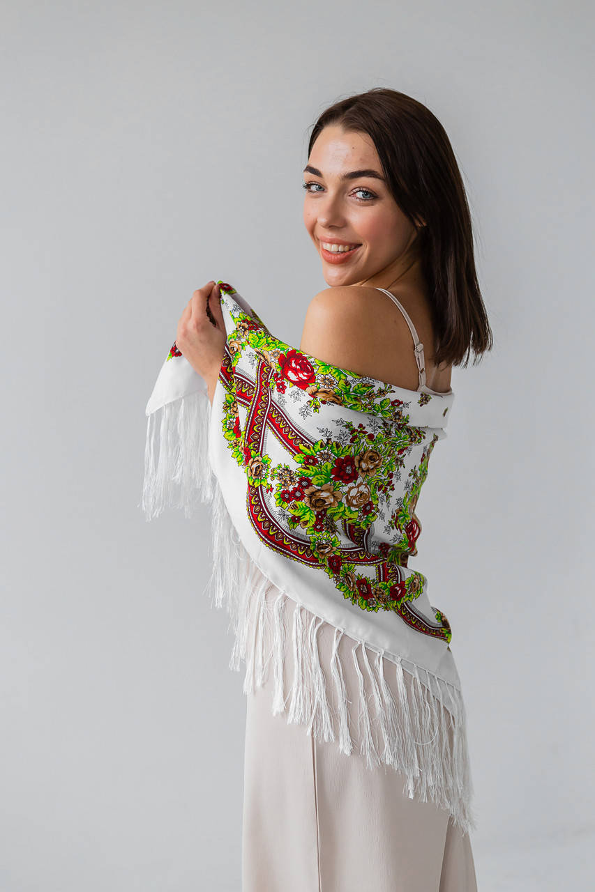

Платок шерстяной с бахромой (Турция) белый+красный, Разные цвета