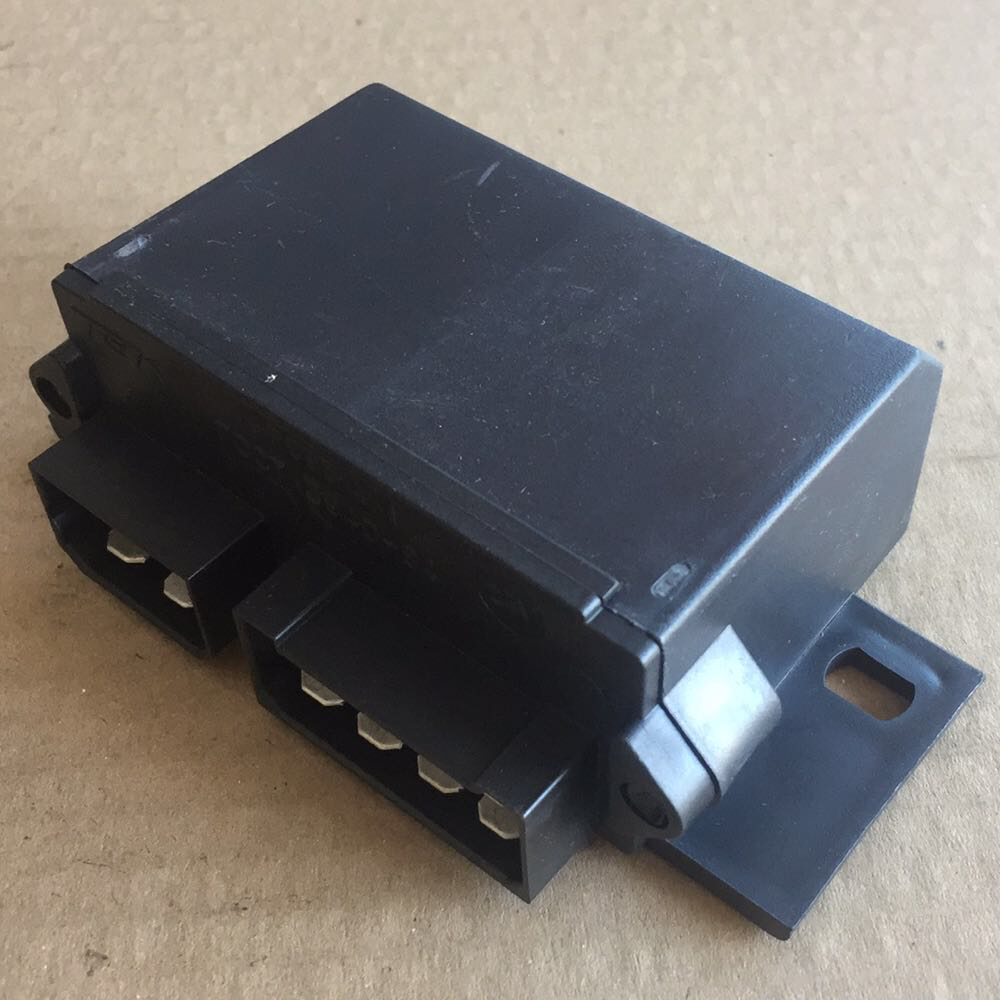 

Реле поворотов РС951А КАМАЗ,МАЗ,КрАЗ (ТЕК) 5320-3726410