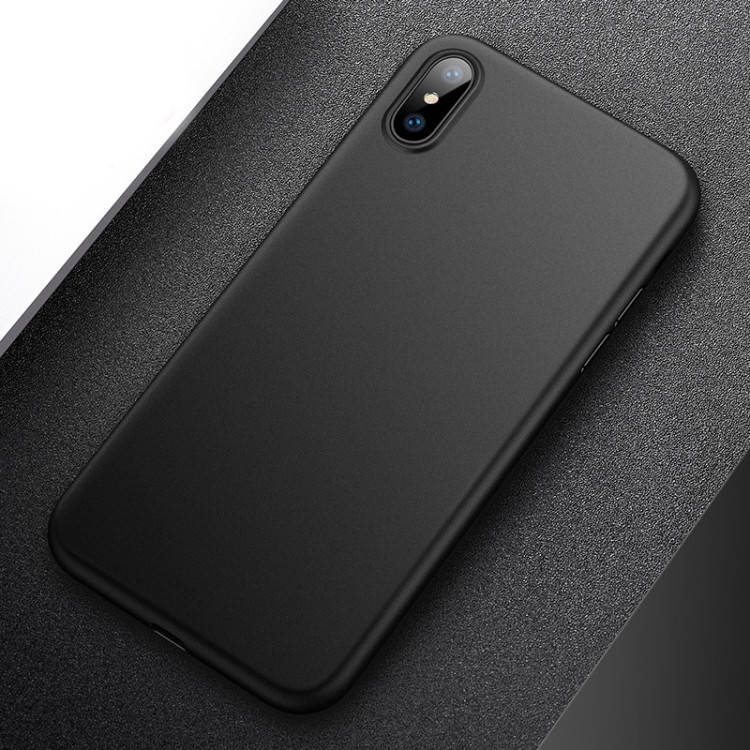 

Матовый тонкий чехол на Iphone X XS черный