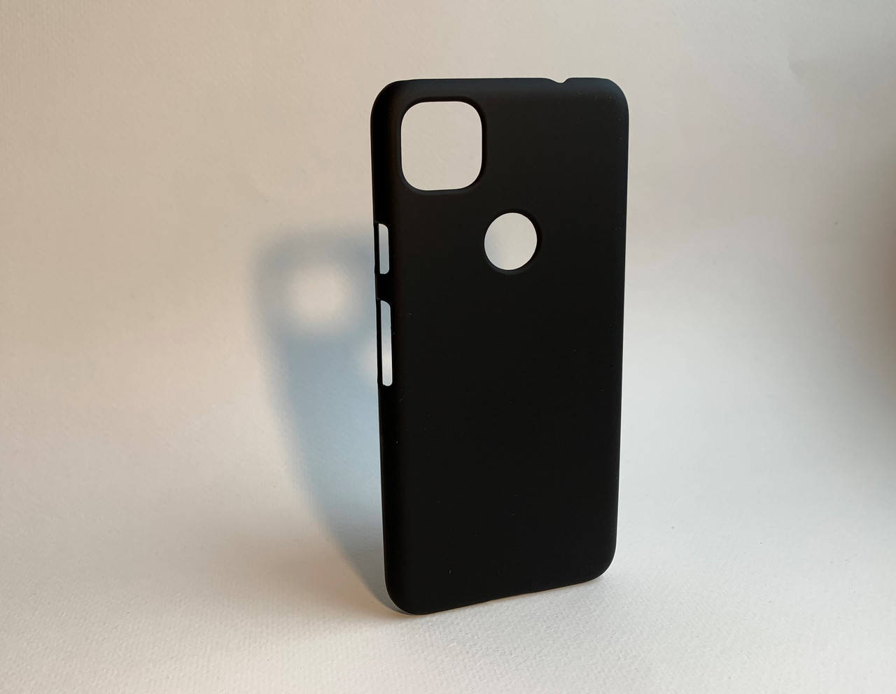 

Google Pixel 4a чехол (бампер) чёрный матовый, Черный