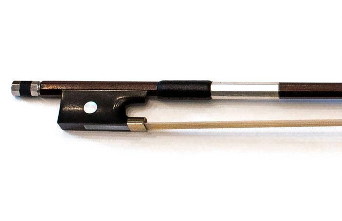 

Смычок для скрипки STENTOR 1261XA VIOLIN BOW STUDENT SERIES 4/4