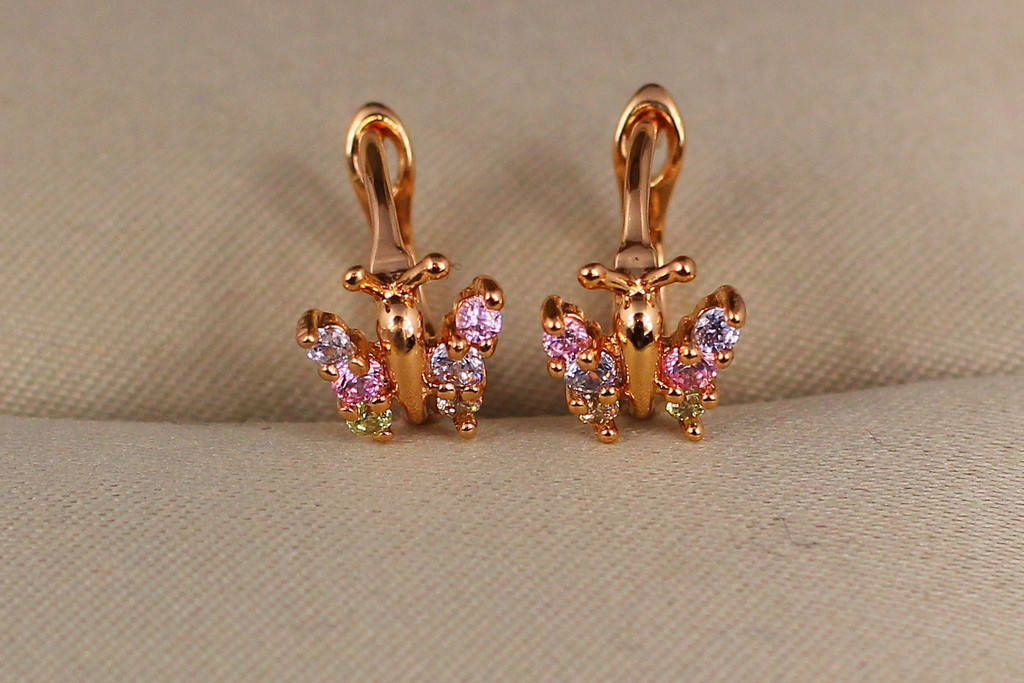 

Серьги детские Xuping Jewelry бабочка с разноцветными камнями 0,8 см золотистые