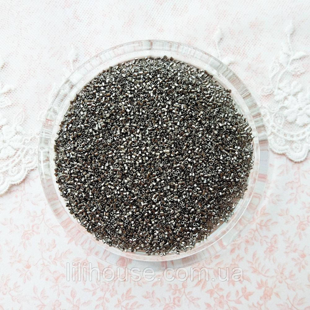 

Бисер Гранённый 15/0 Индия ГРАФИТ МЕТАЛЛИЗИРОВАННЫЙ 5 г