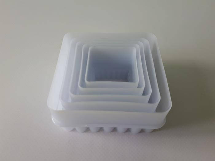 

Вырубка кондитерская для мастики и теста пластиковая Квадрат 5 штук в наборе Каттер для кондитера