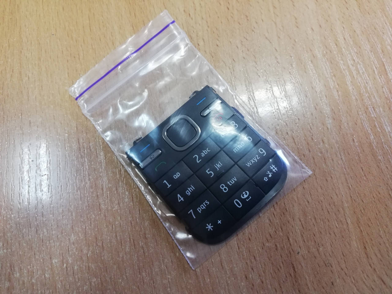 

Оригинальная клавиатура для Nokia C5-00