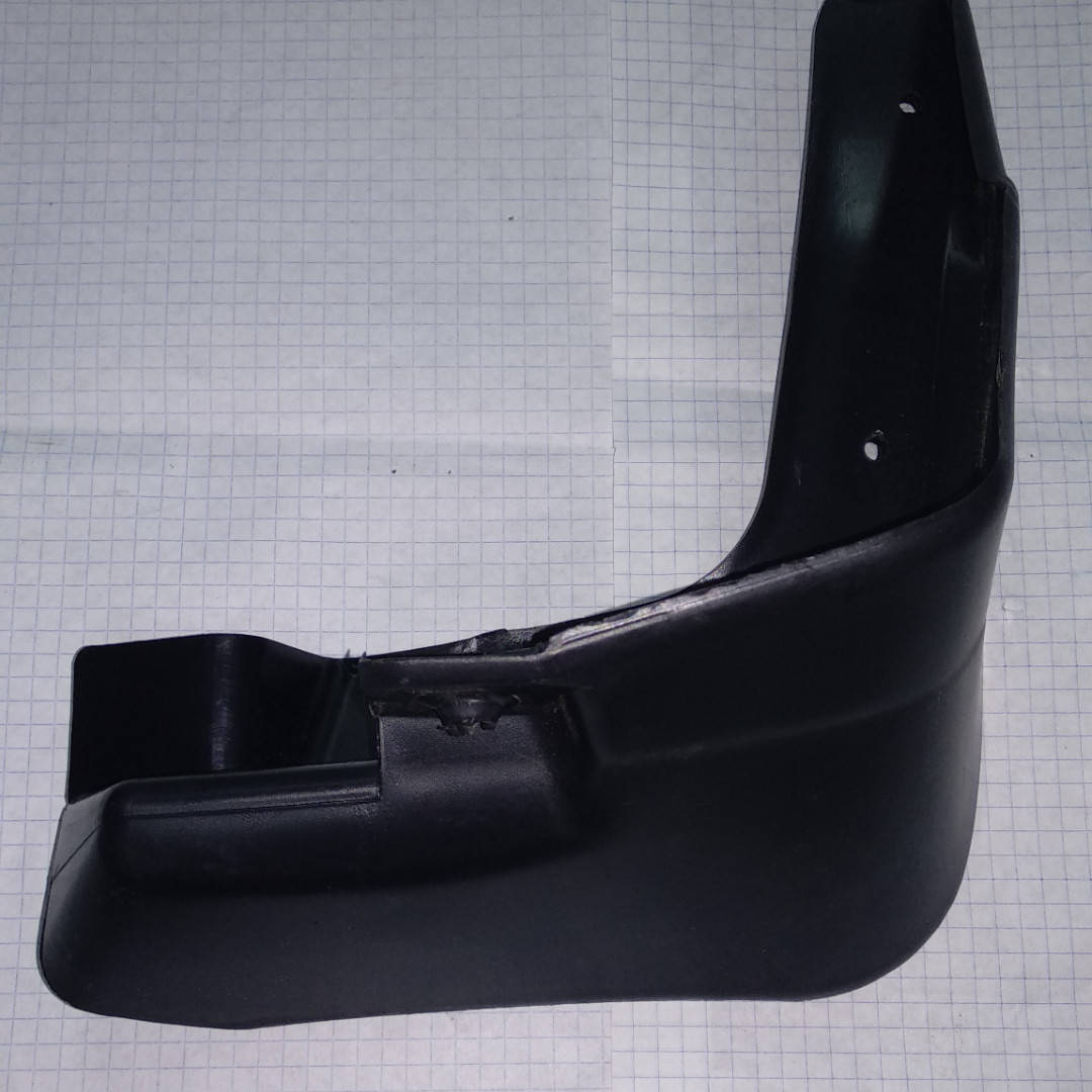 

Брызговик передний правый Део Дэу Ланос Daewoo Lanos Сенс Sens 8894p