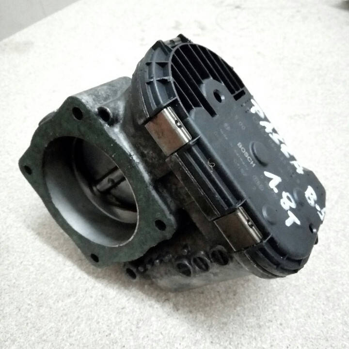 

Дросельная заслонка Audi A4 A6 Skoda Superb VW Passat 1.8T 06B133062M 0280750009